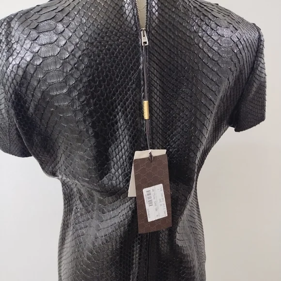 GUCCI TOP OR JACKET BLACK PYTHON